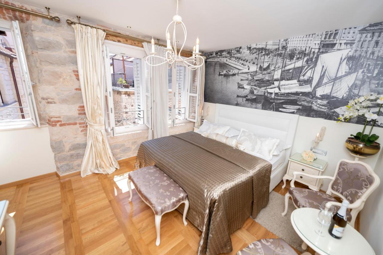 Gothic Palace Heritage 4*