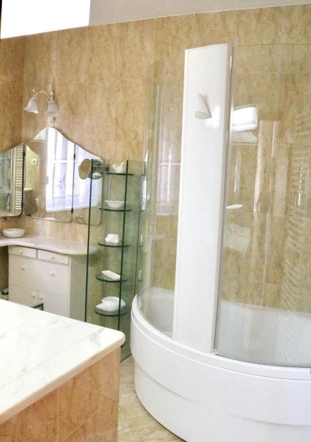 Luxury Jasmin Casa de hóspedes 5*