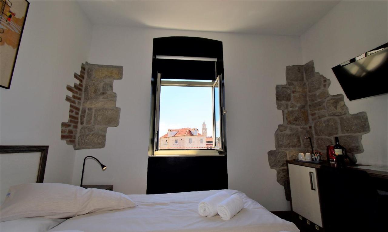 Marmontova Luxury Split