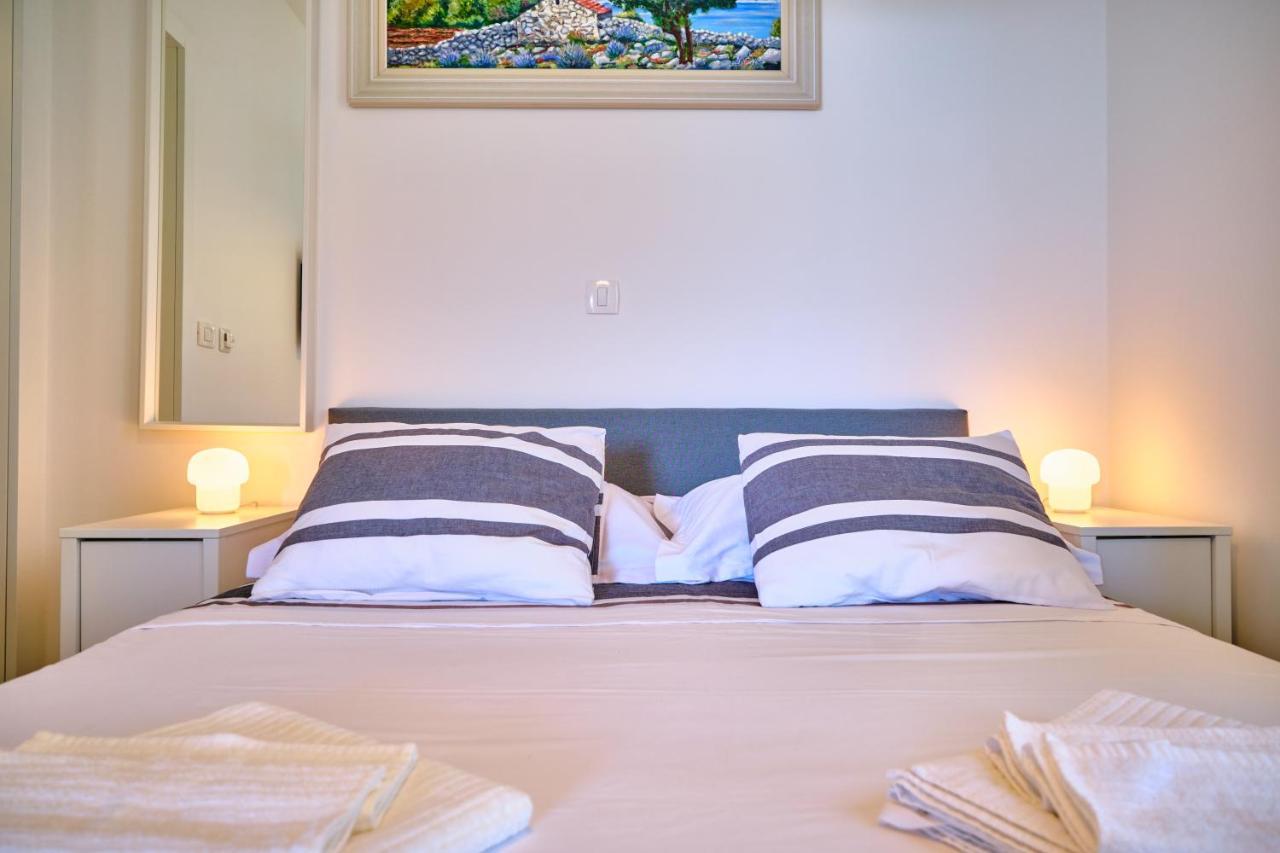Apartment Luxury Seaside By Litto Split