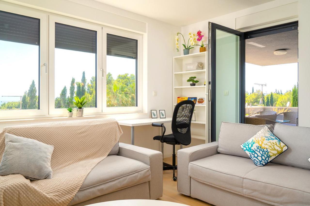 Apartment Luxury Bella Vista Holidays @ Kasuni Beach