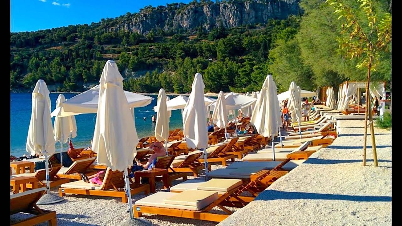 Luxury Bella Vista Holidays @ Kasuni Beach * Split
