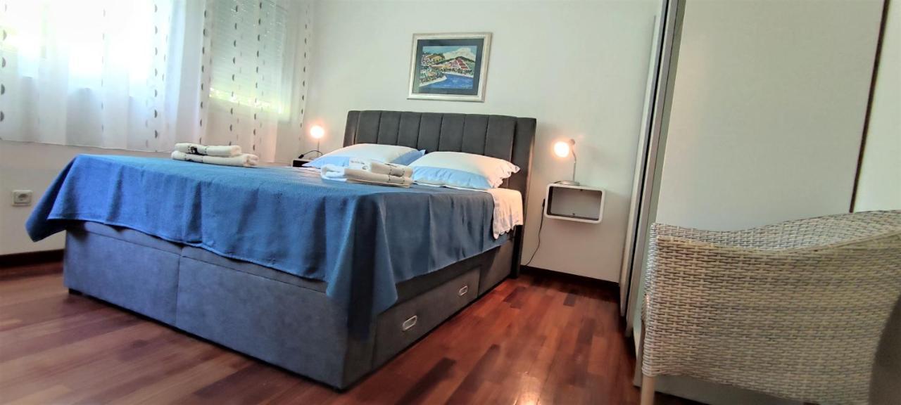 Blue Stella Luxury Apartment *