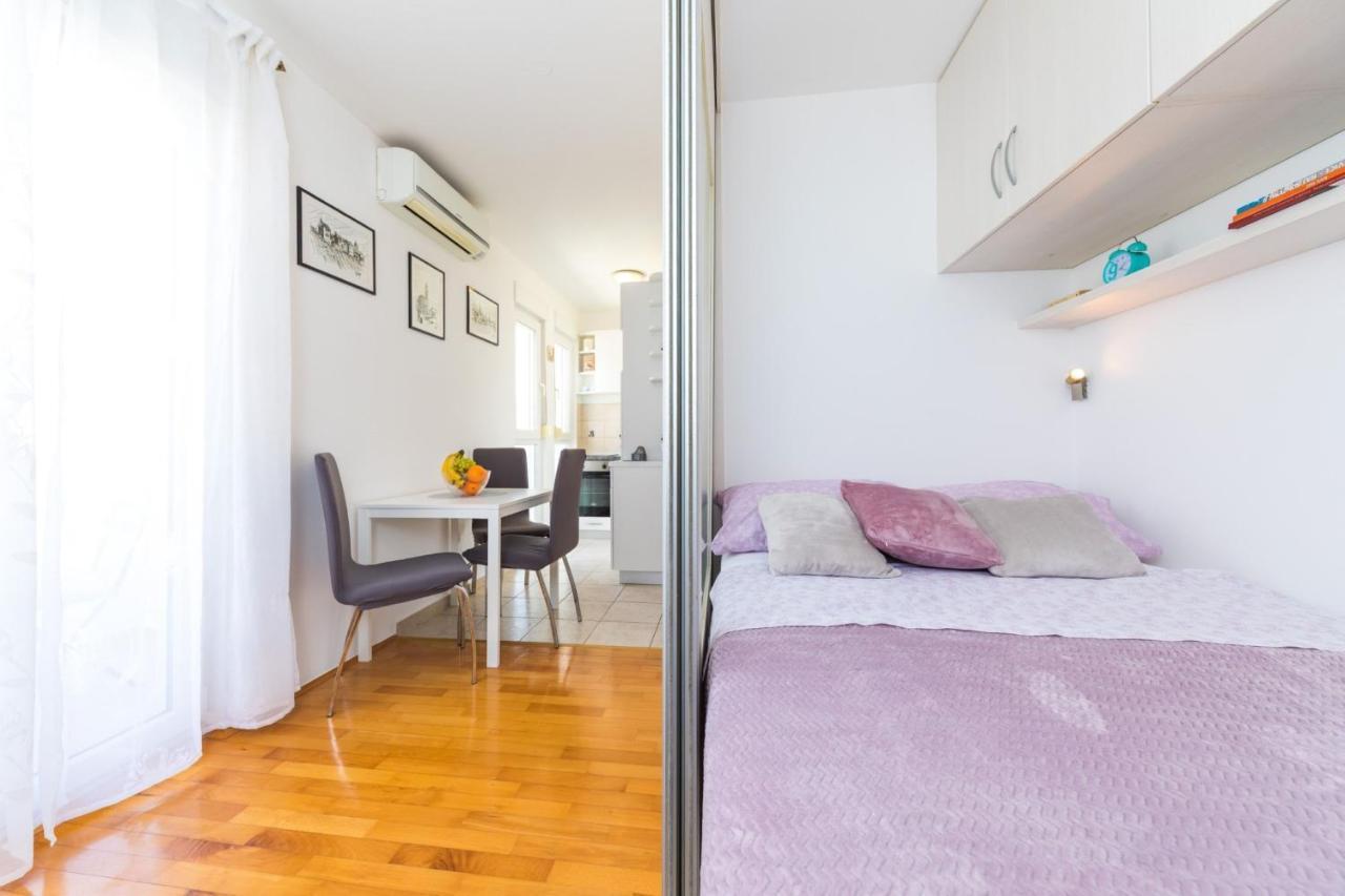 Apartment Close To Znjan Beach Spacious Studio With Balcony *
