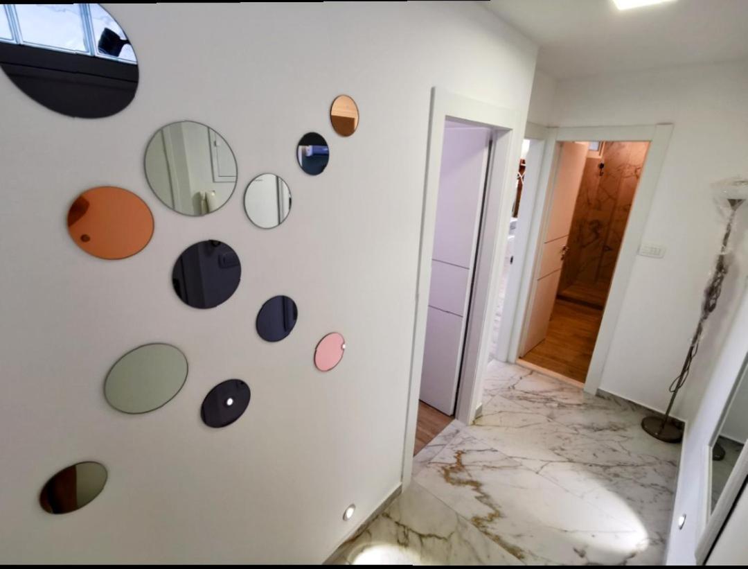 Ida - Royal View Apartment