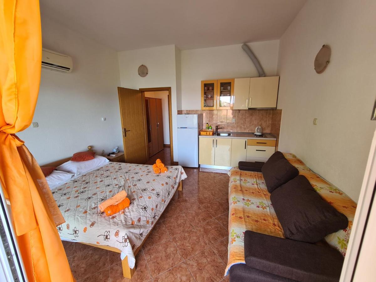 Ljubo * Split