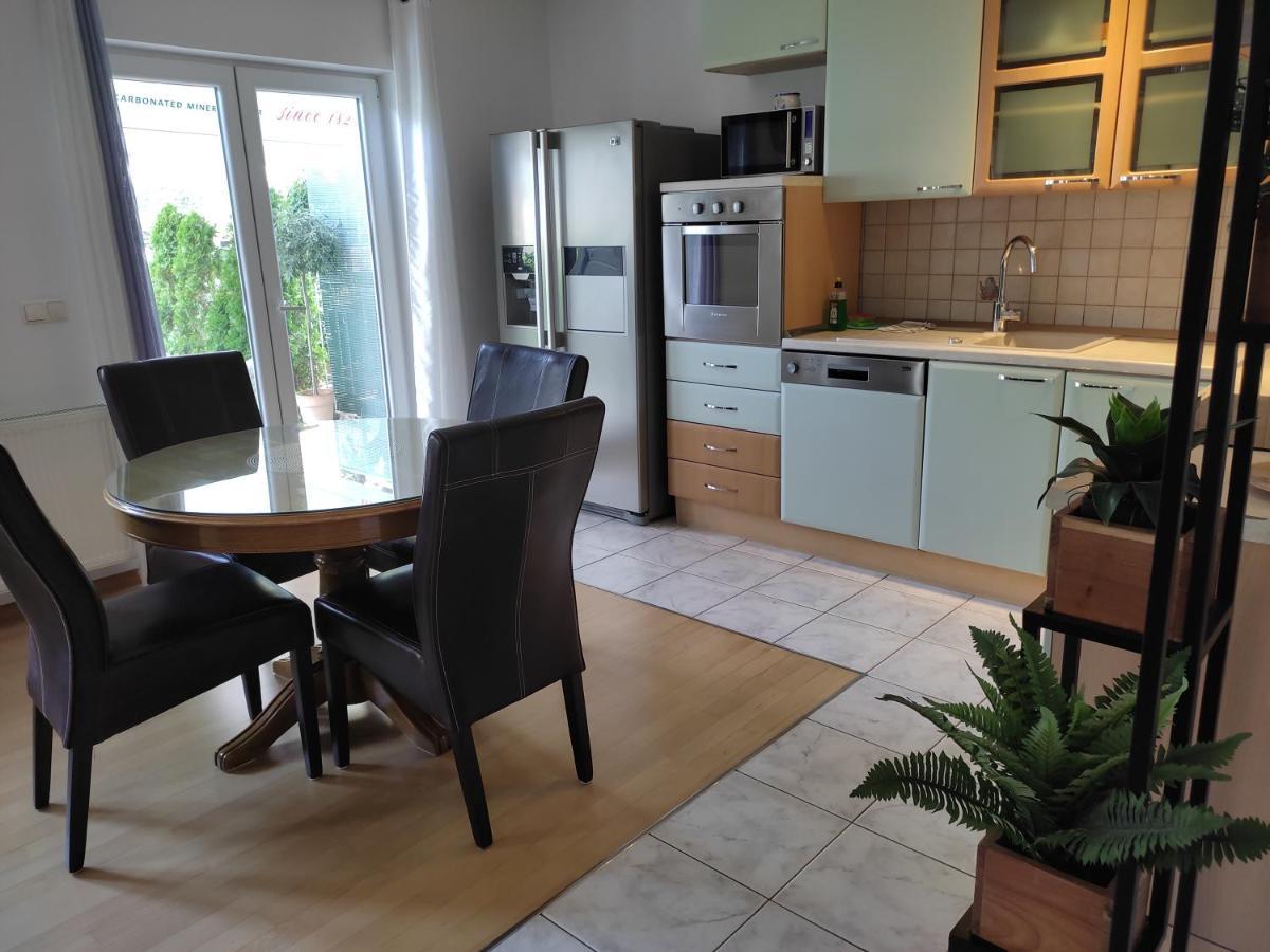 Apartment Garden With Private Parking Split