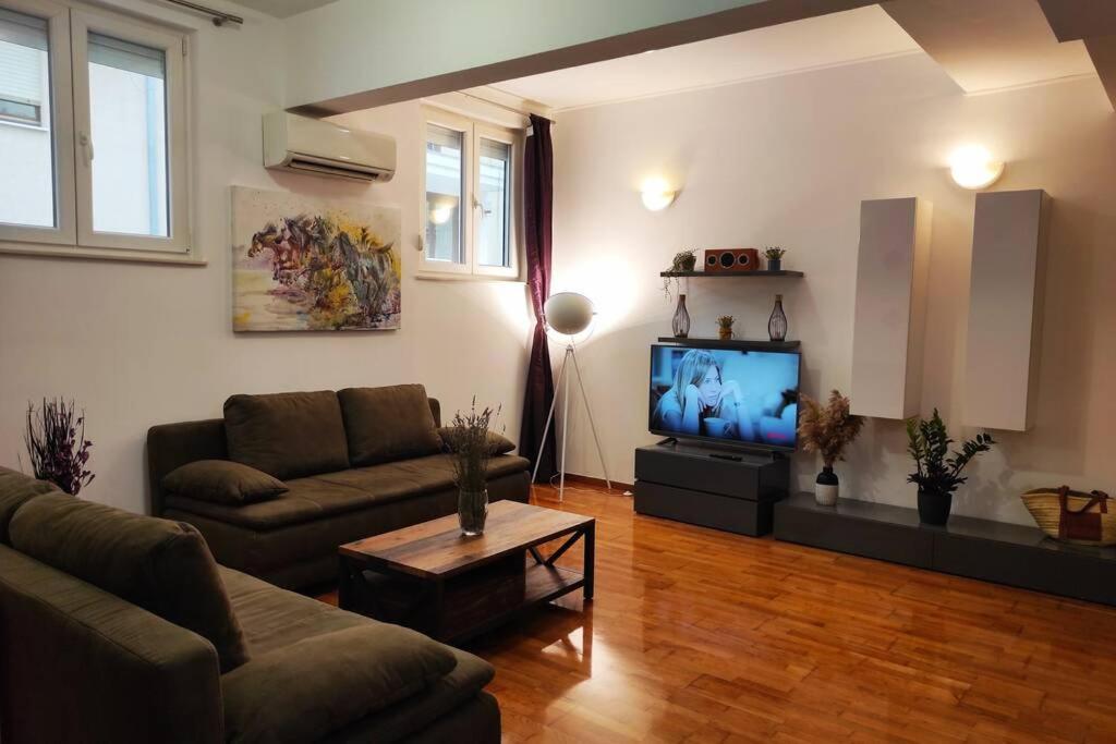 Spacious Near Center And The