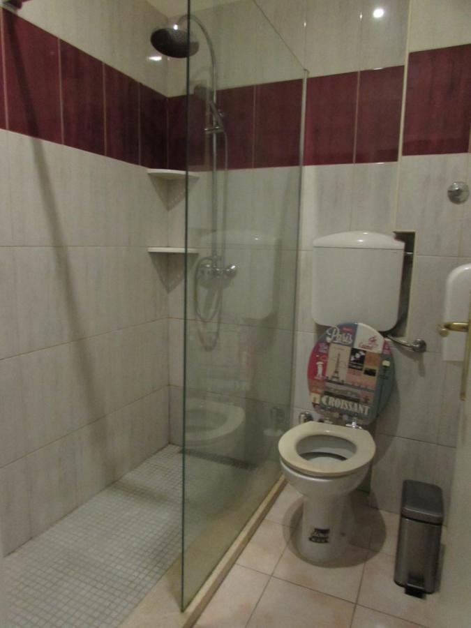 Oasis Hostel