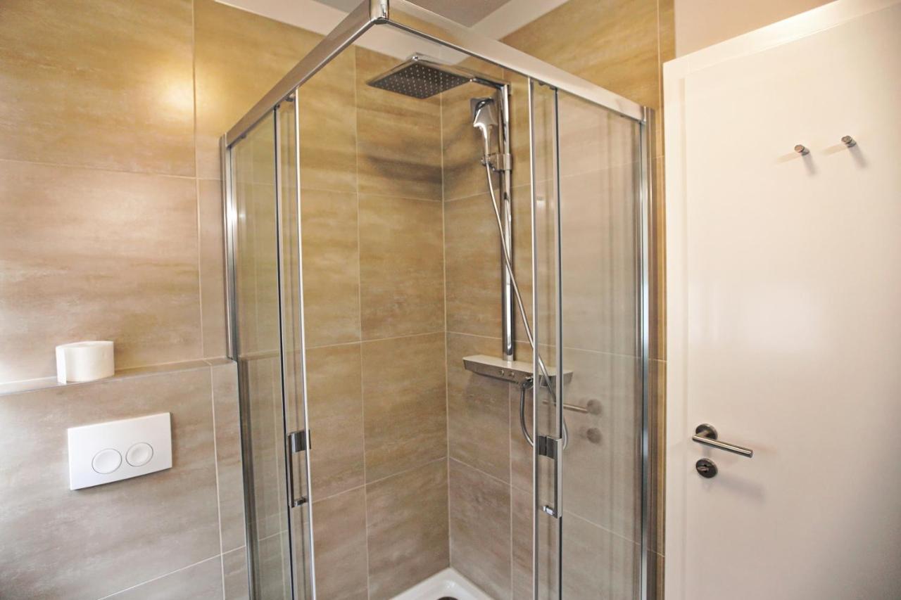 Luxury 4*