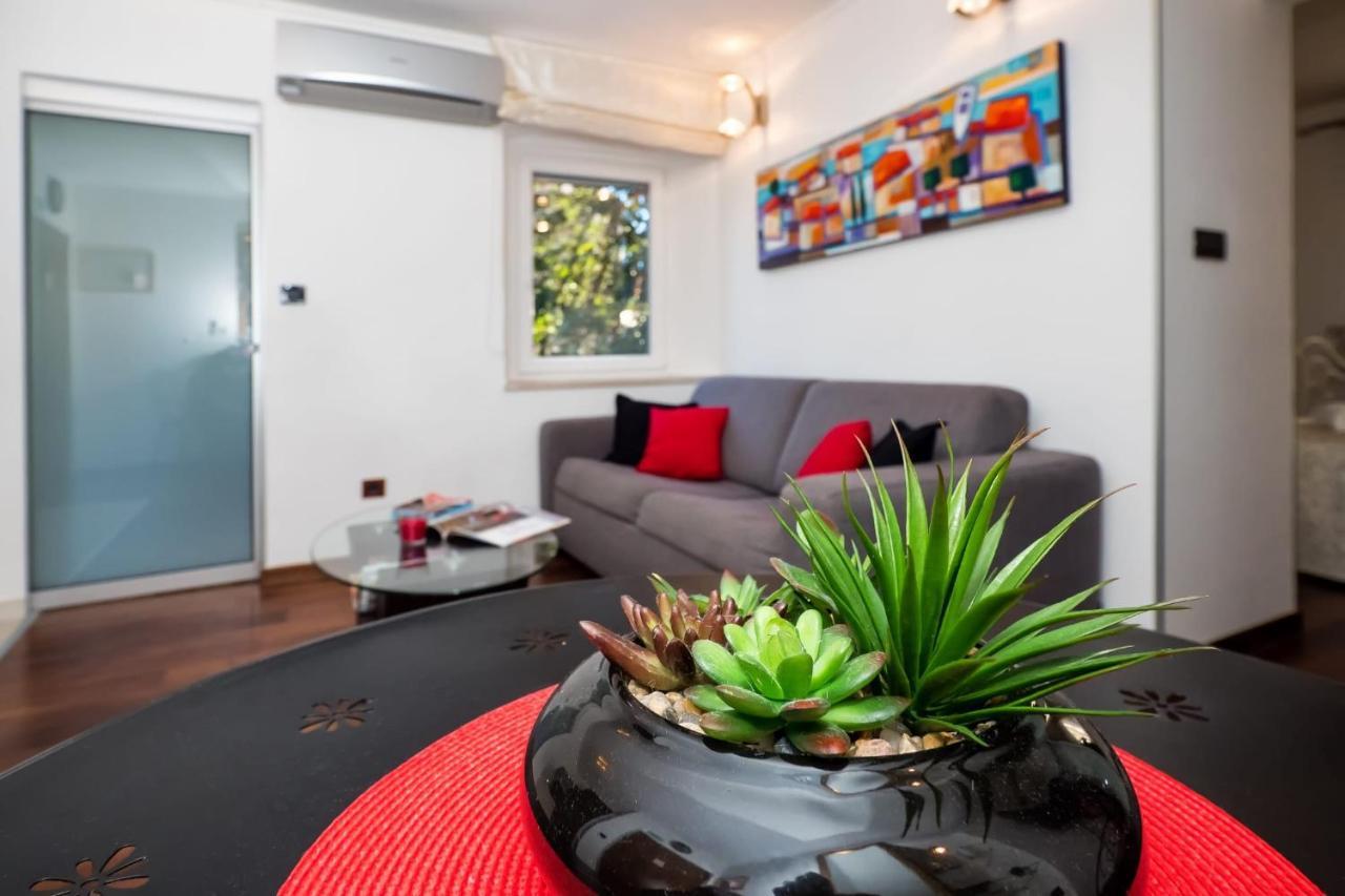 Apartment Luxury Xenia