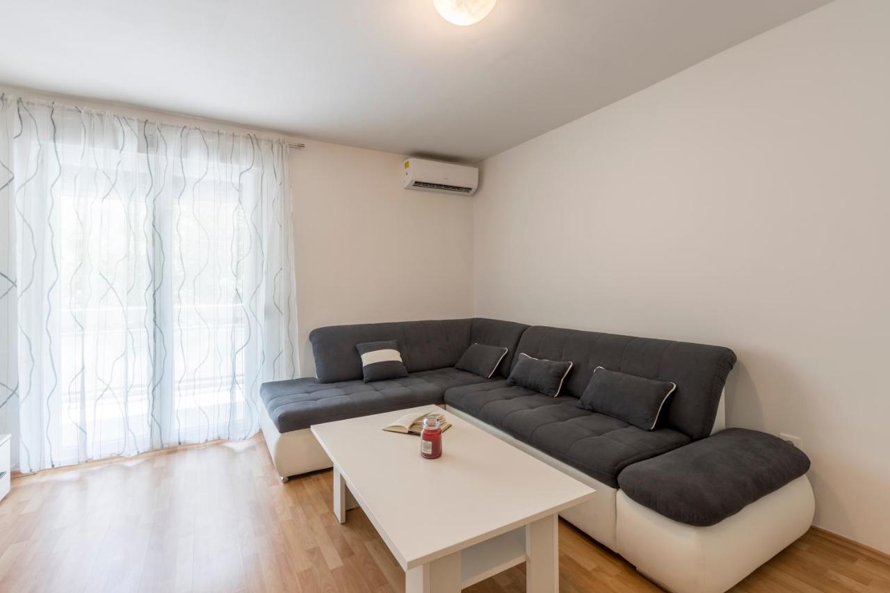Pujanke - Large 3 Bedroom * Split