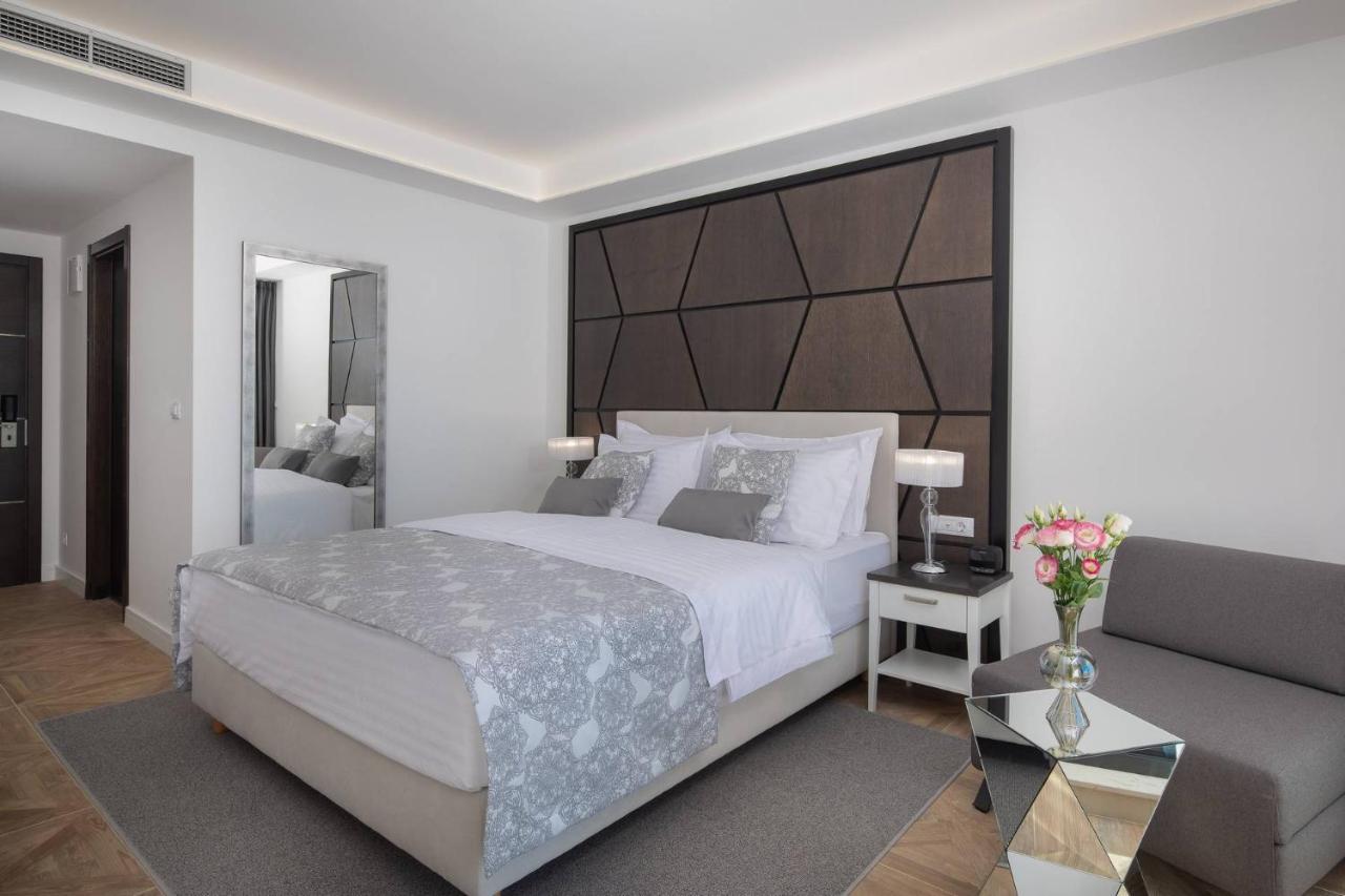 Hotel Ellure Luxury