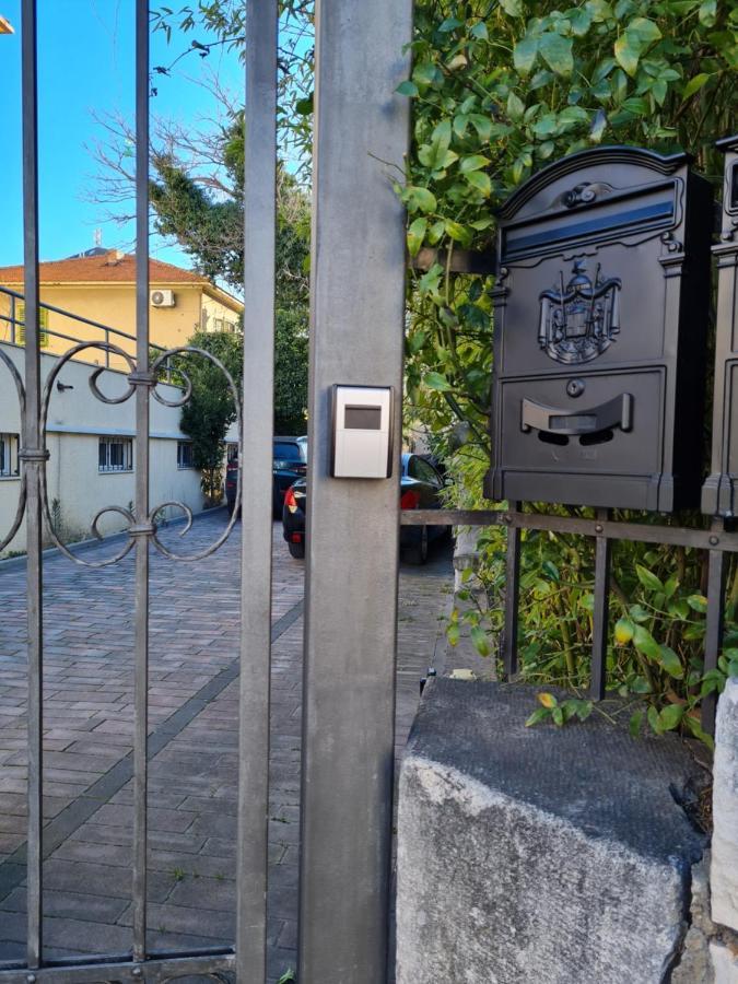 Apartment Quiet In A Private House - Close To Center, Parking, Pet Friendly *