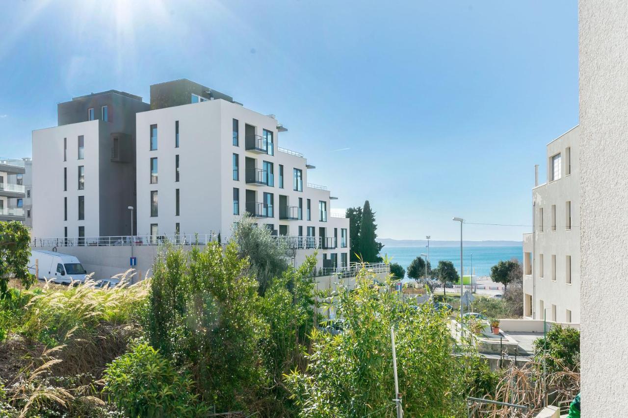 Apartment And Excelsior