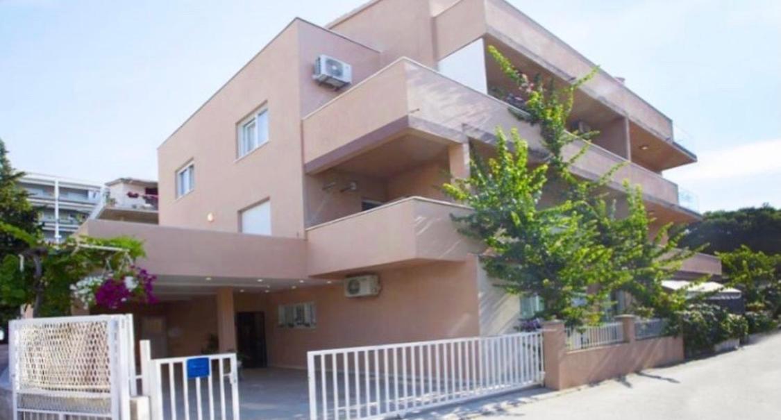 Casa de hóspedes Guest House Lana