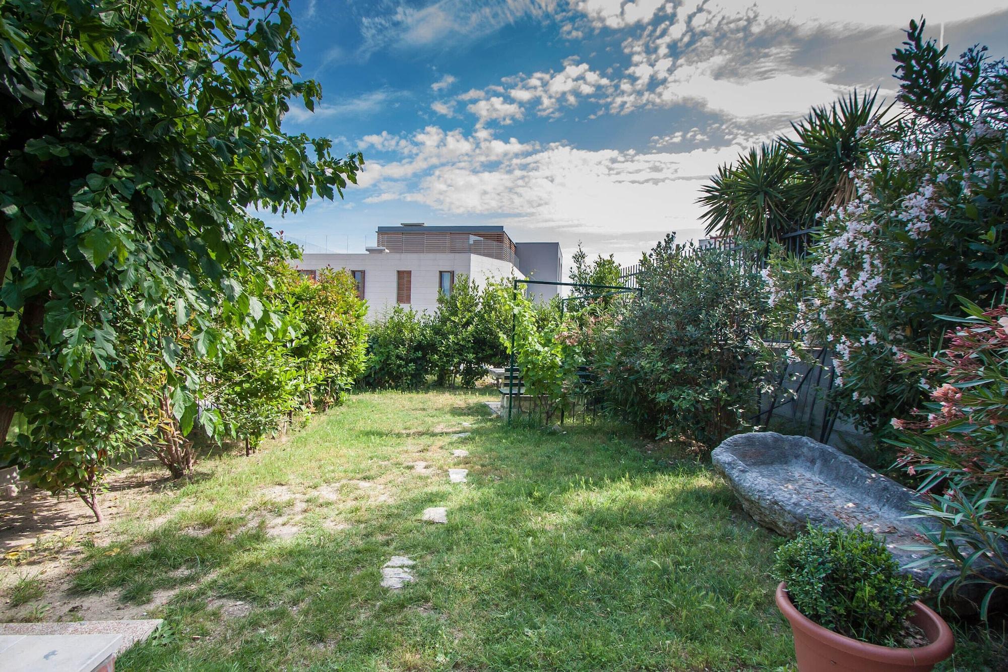 Garden Aparthotel Split