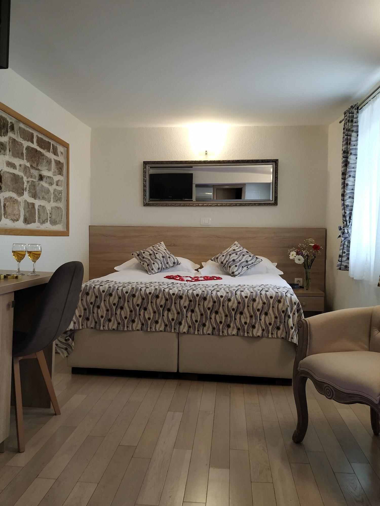 Kastel 1700 Hotel 3*