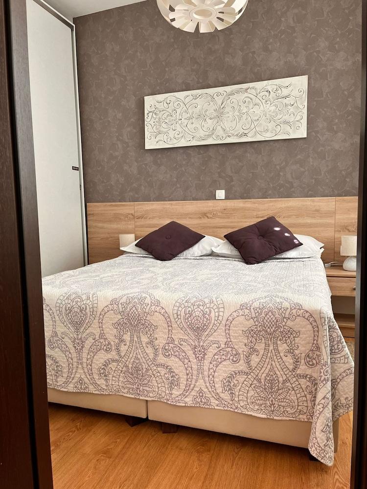 Kastel 1700 3* Split