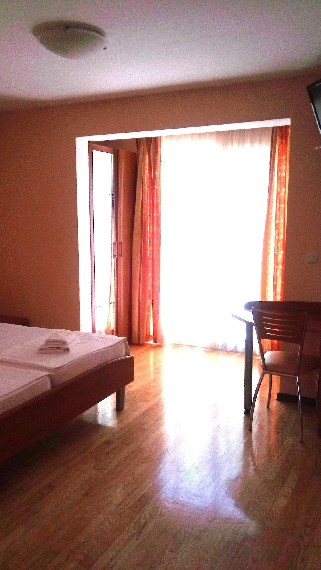 Marjela Bed & Breakfast 3*
