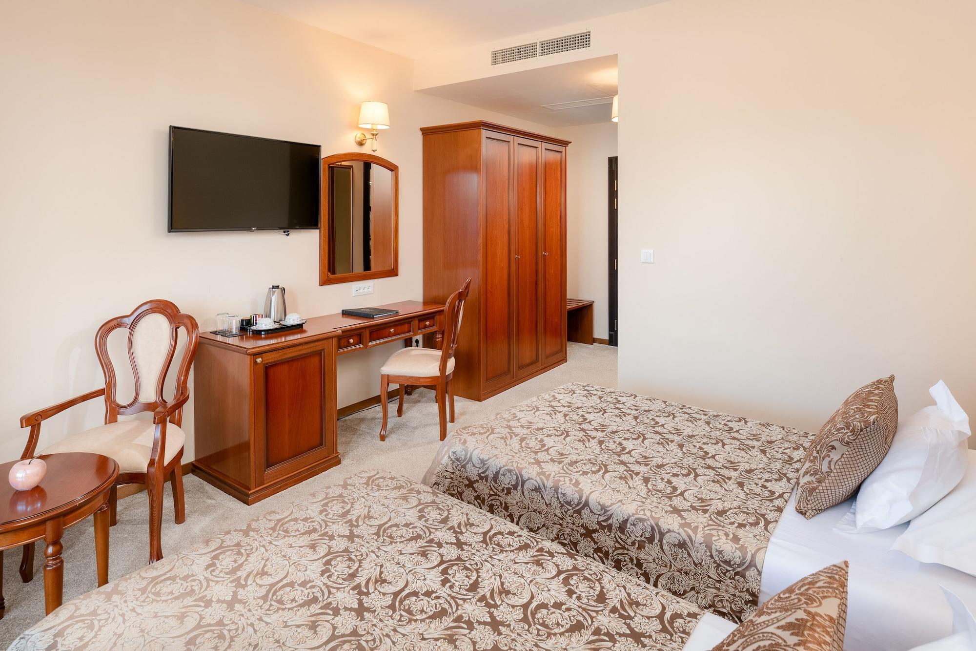 Hotel Cvita 4*