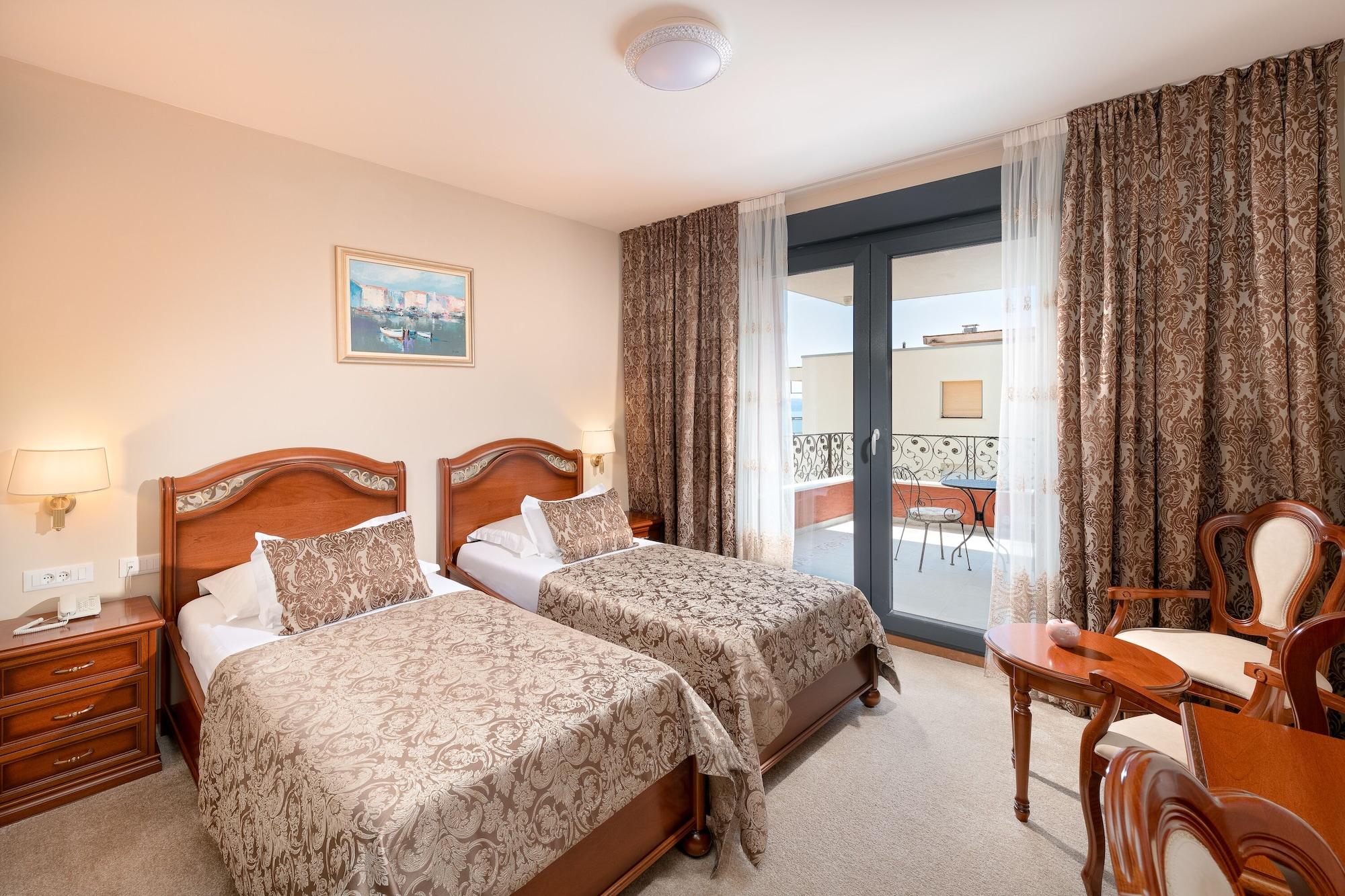 Hotel Cvita 4*