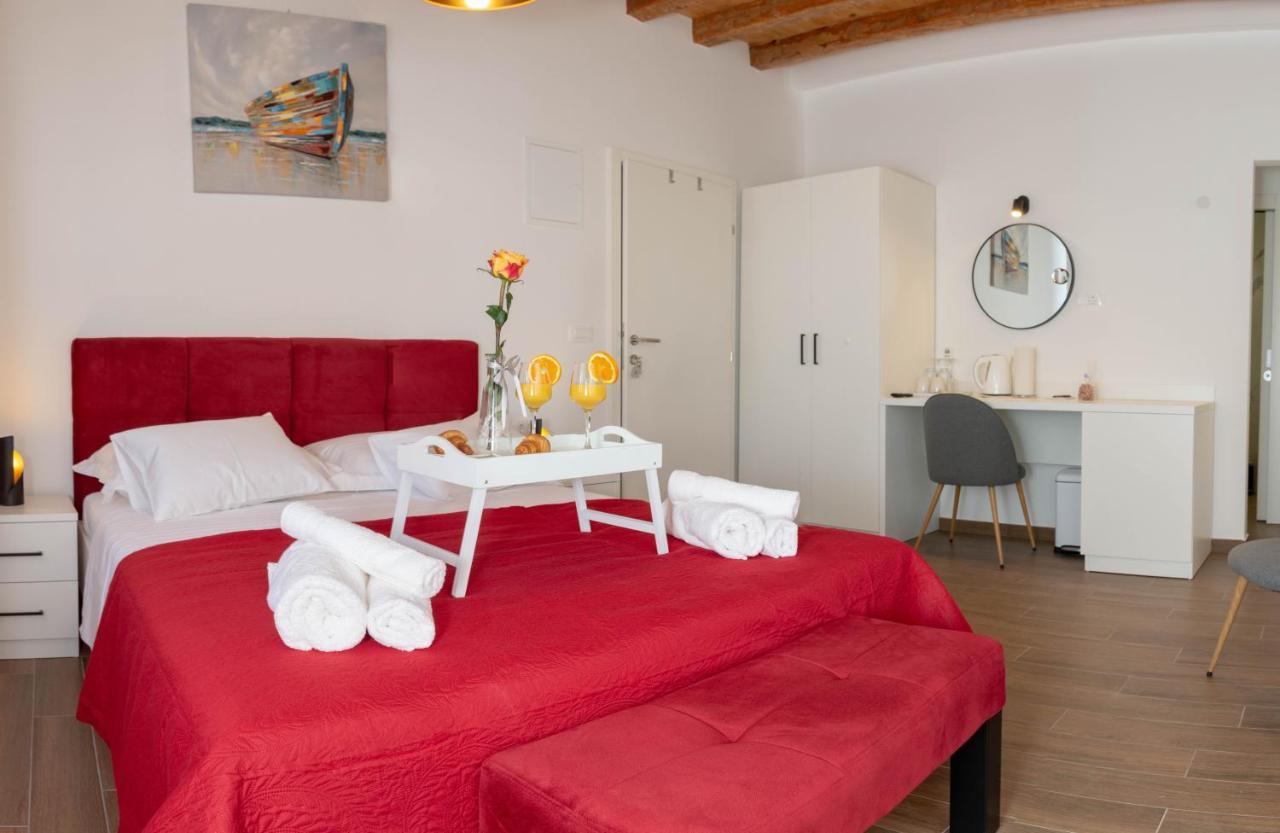 Guest house Luxury Rustic Chic 4*