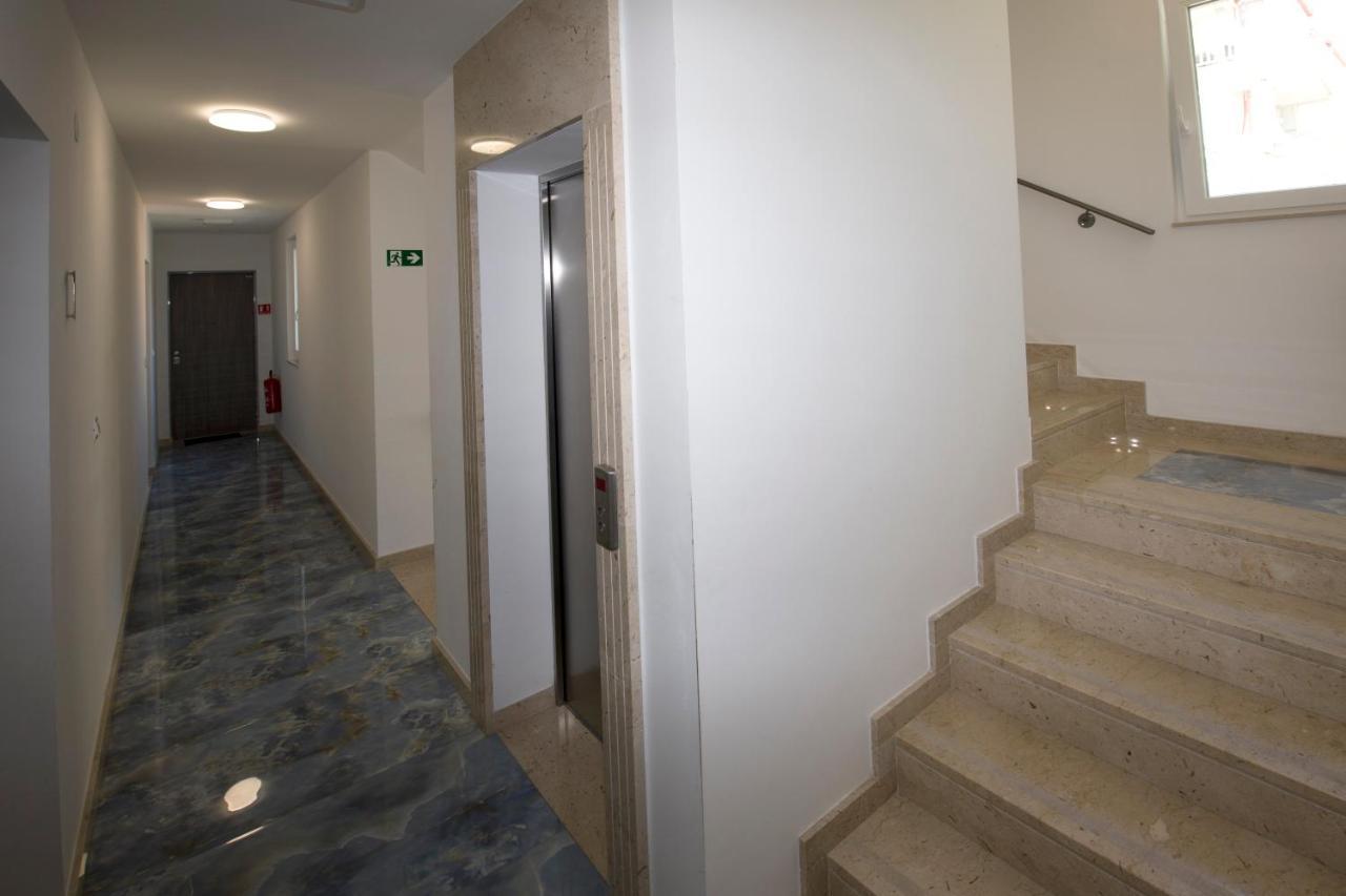Eni Apartment