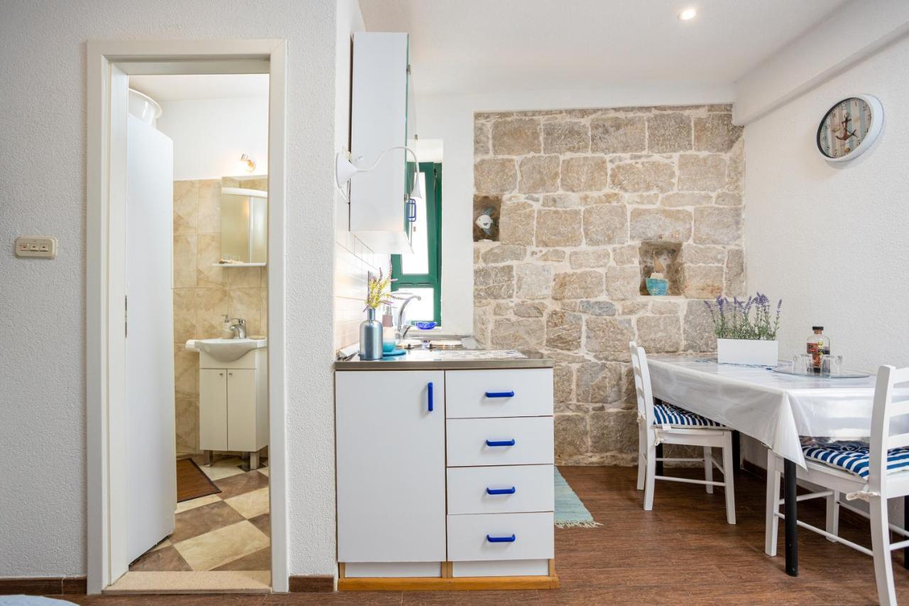 Aparrtment Terra- Combine Beach&Old Town Apartment Split