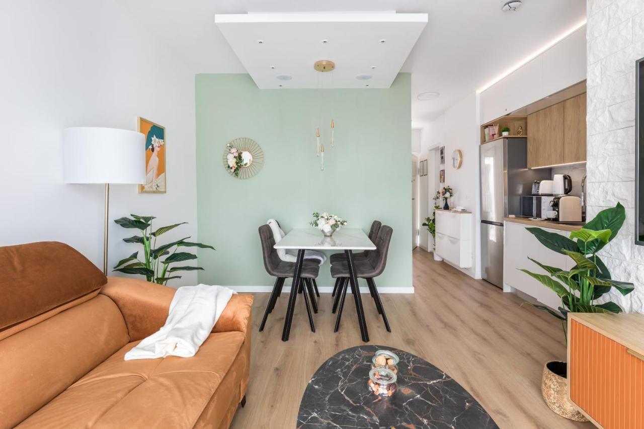 Apartamento Exquisite Couples Delight With Free Bikes & Parking