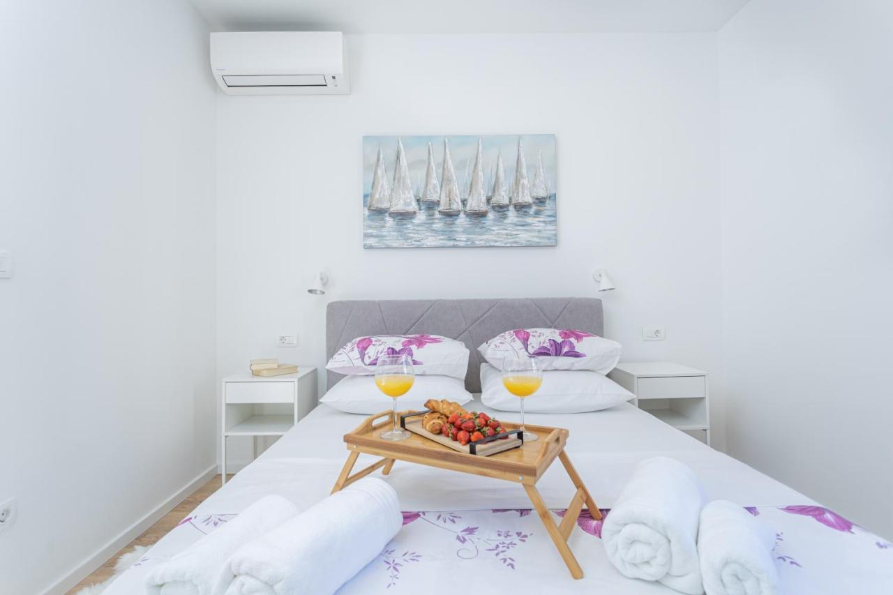 Star Music Apartment