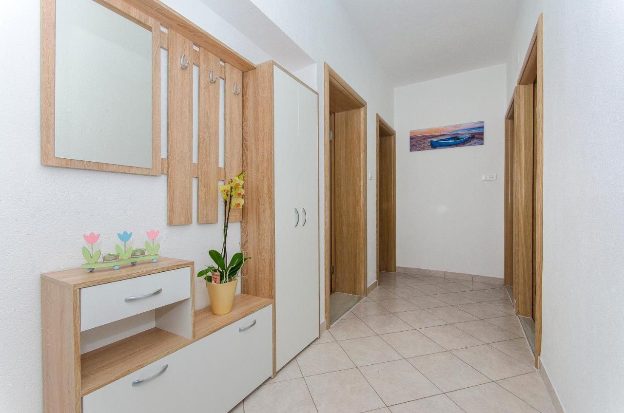 Apartment Matea *