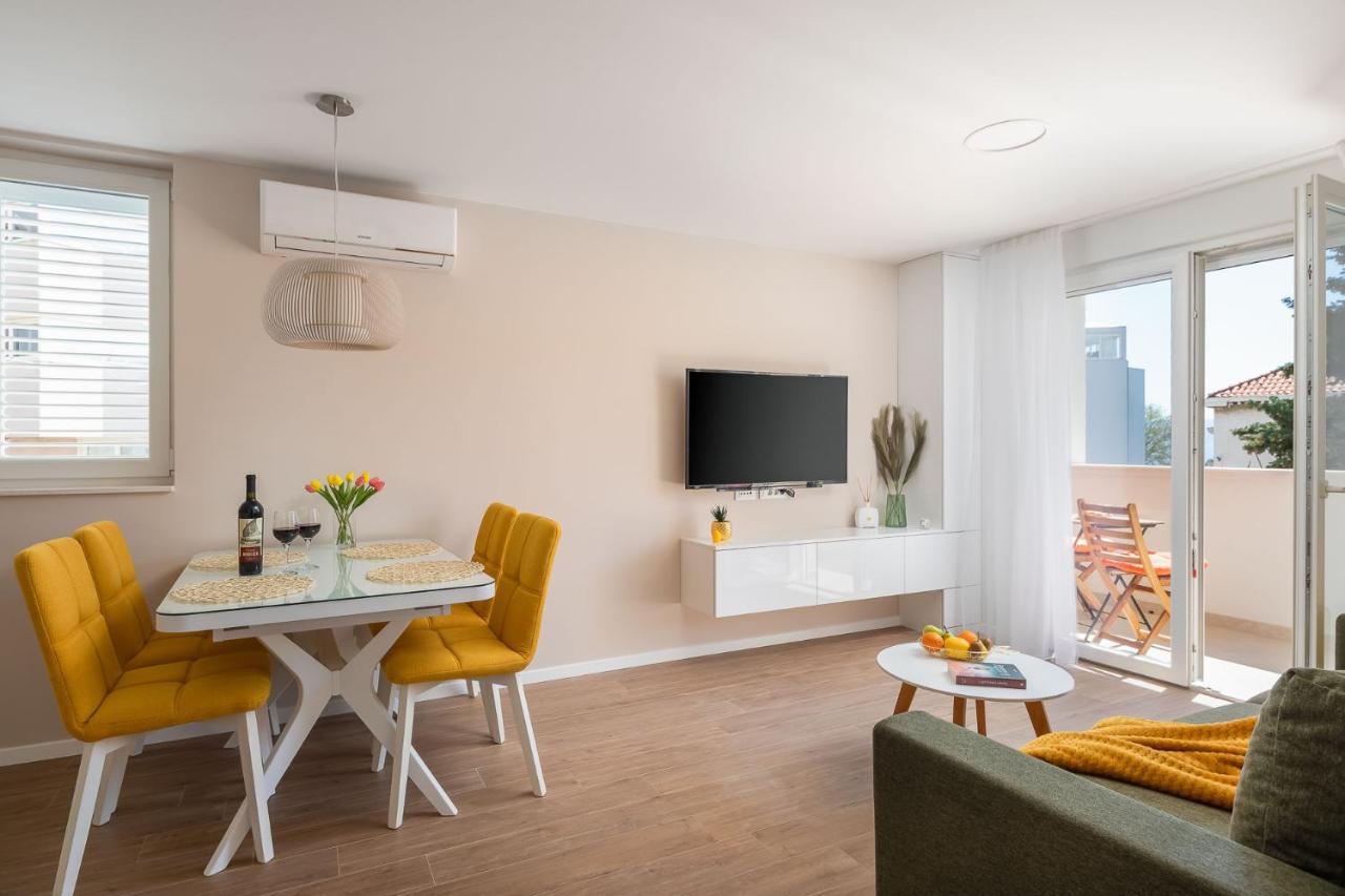 Apartment New & Modern Aa Split