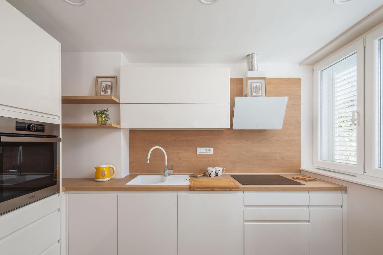 Apartment New & Modern Aa *