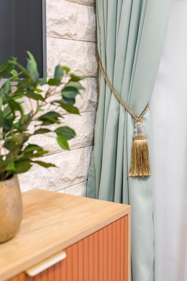 Apartamento Exquisite Couples Delight With Free Bikes & Parking *