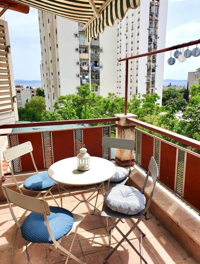 Apartment Great For 5 *
