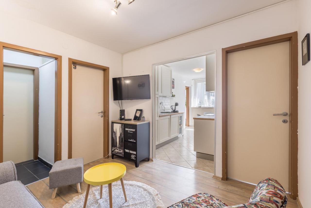 Apartment Sunny *
