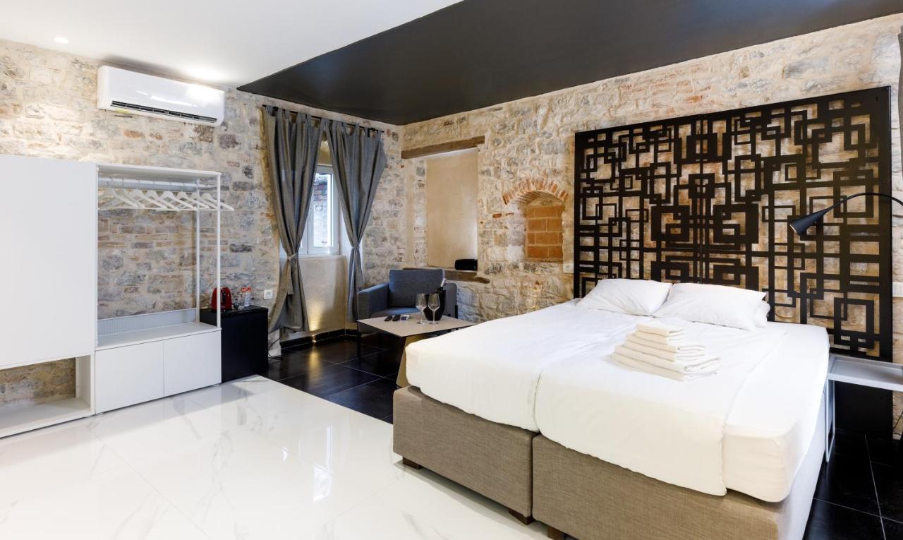 Palace Luxury
