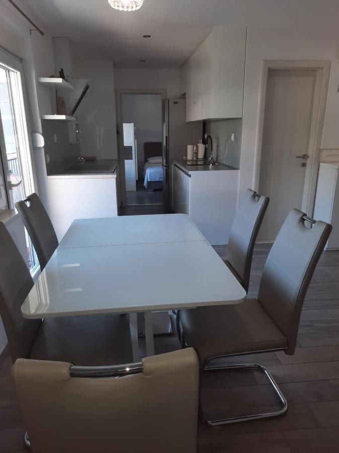 Ani Apartment Split