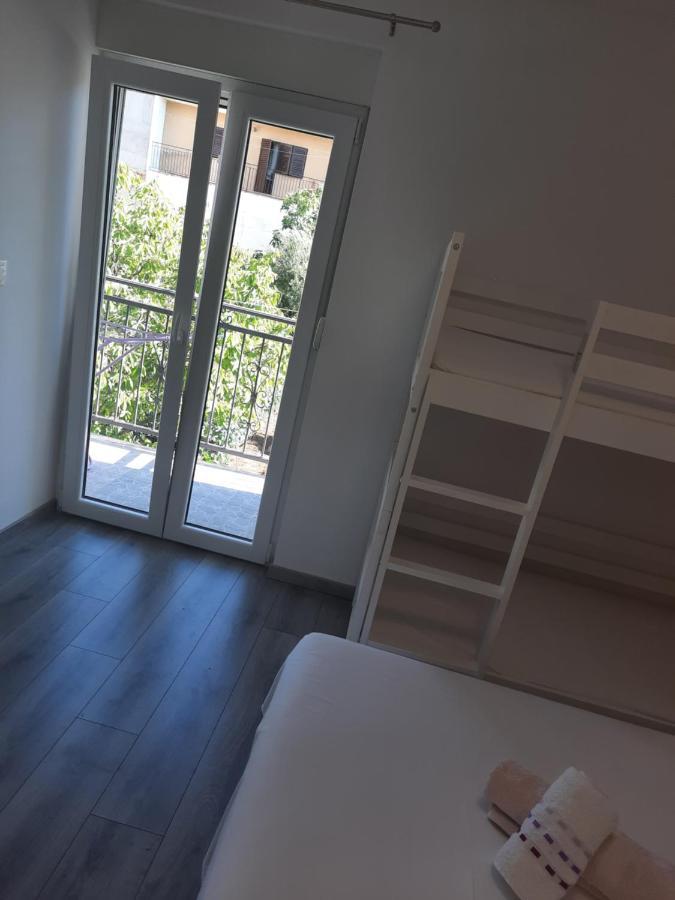 Apartment Ani Split