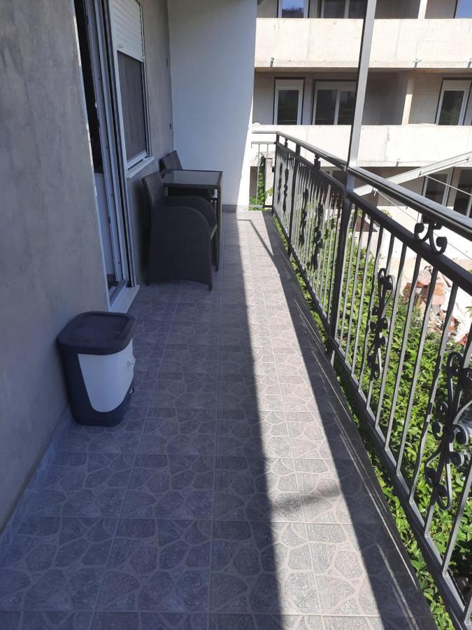 Ani Apartment