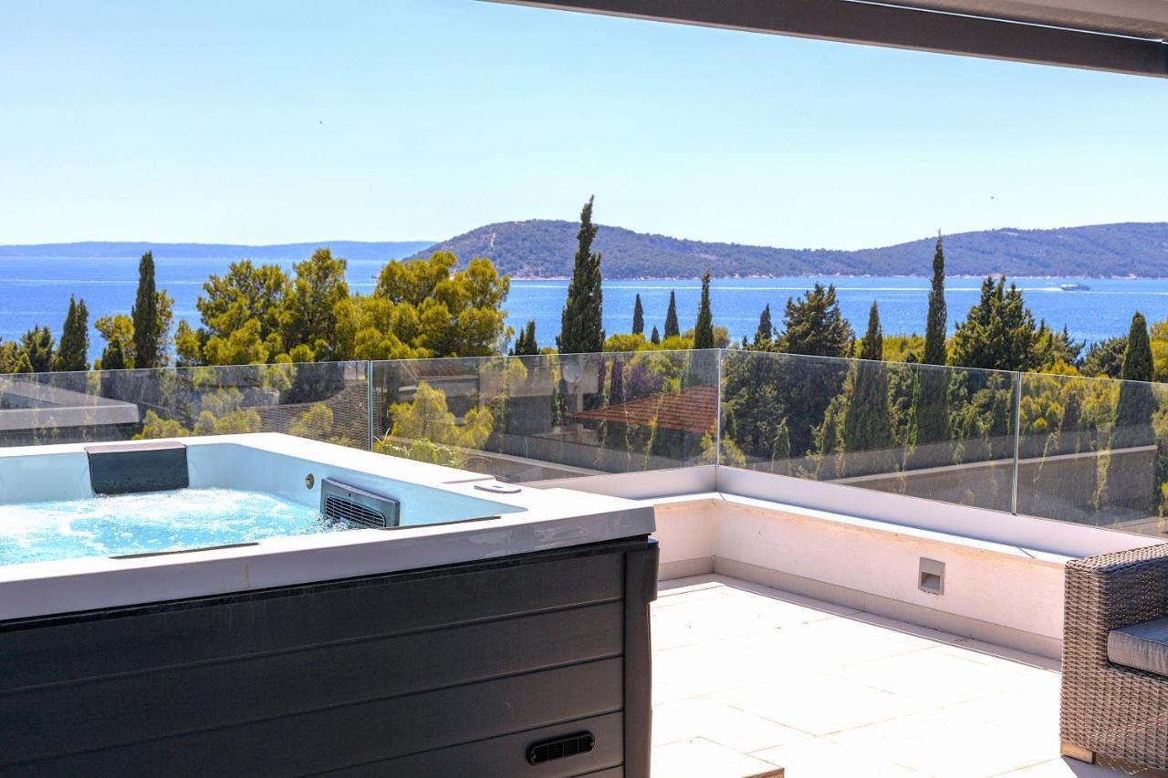 Luxury Bella Vista Holidays @ Kasuni Beach Split