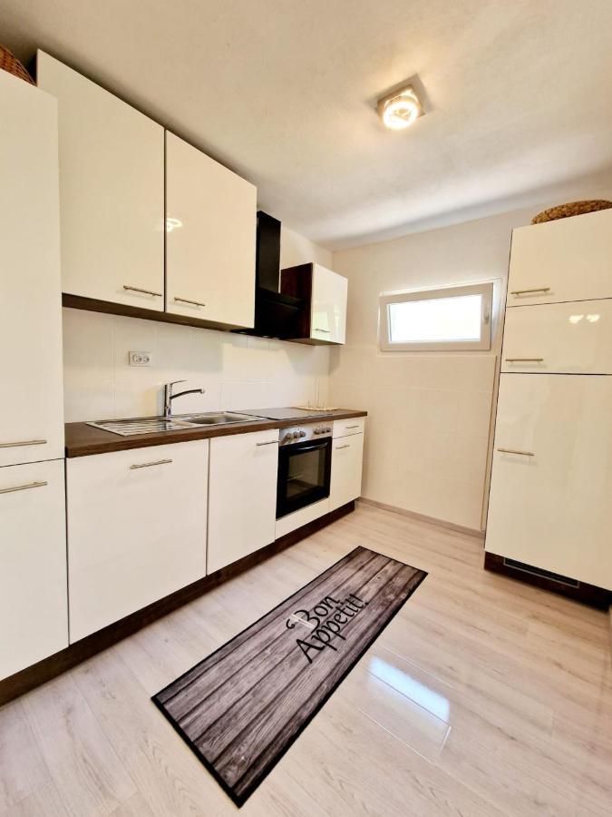 Split Apartment Appartement *