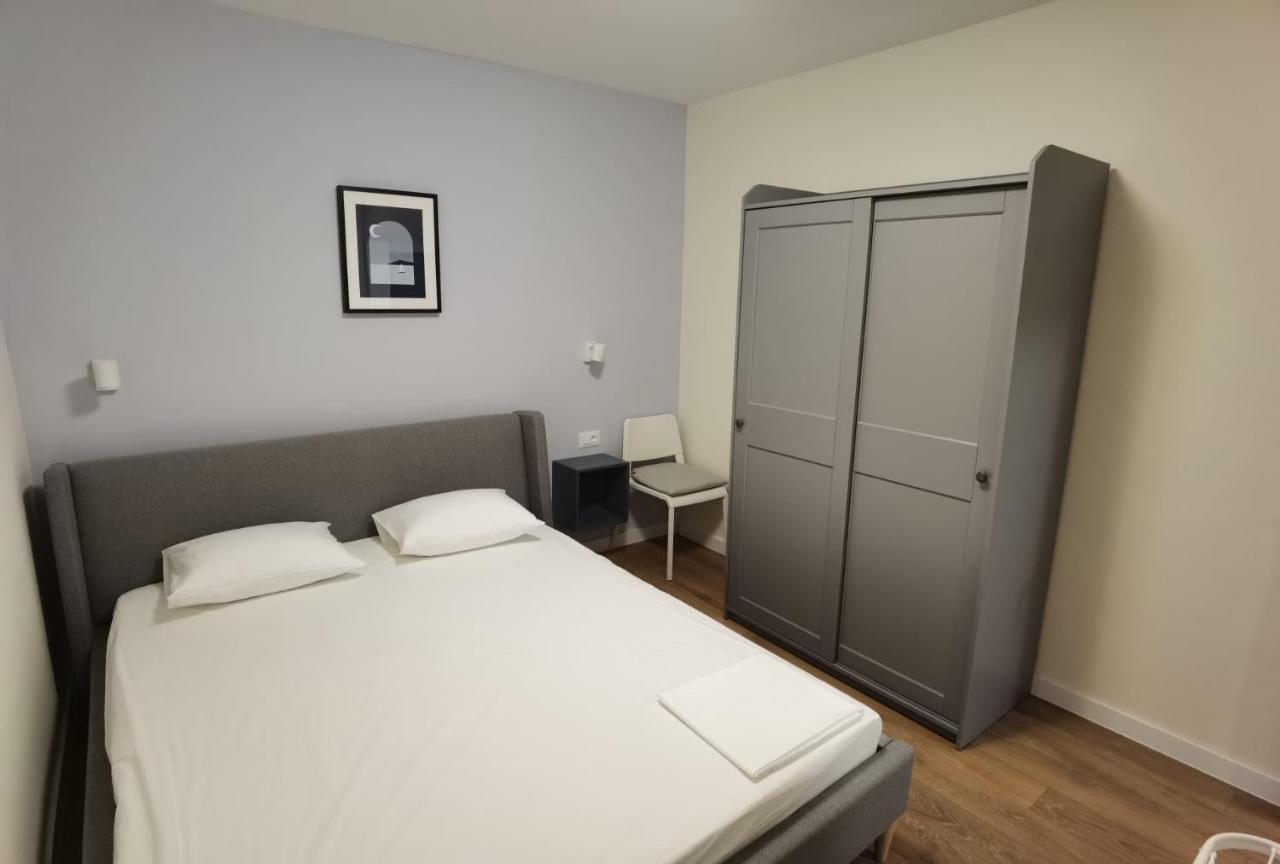 Apartment Style 2br***