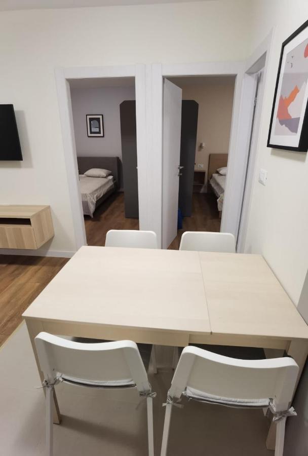 Apartment Style 2br*** Split