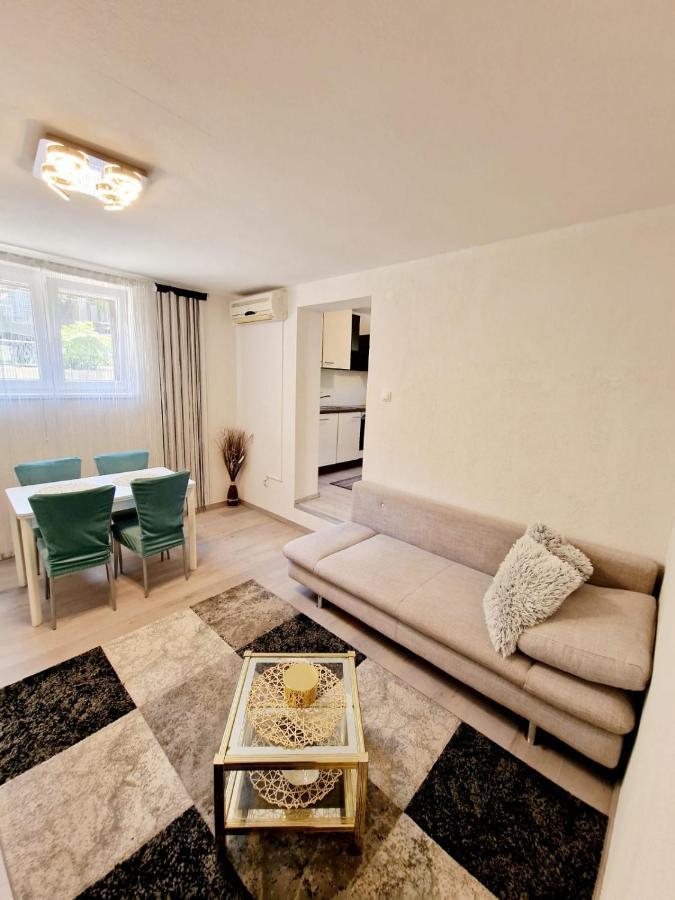 Split Apartment * Split