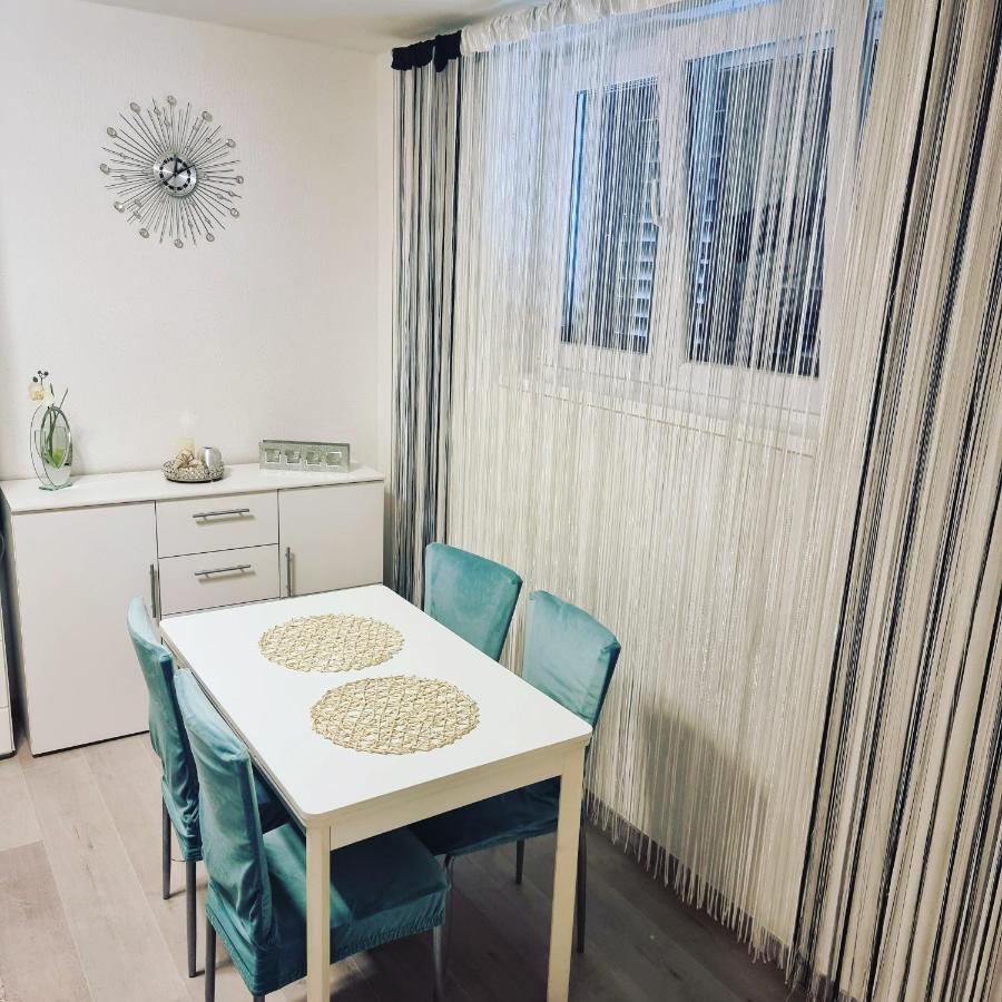 Split Apartment