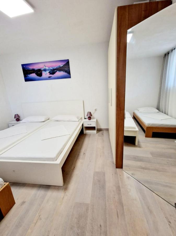 Split Apartment Appartement