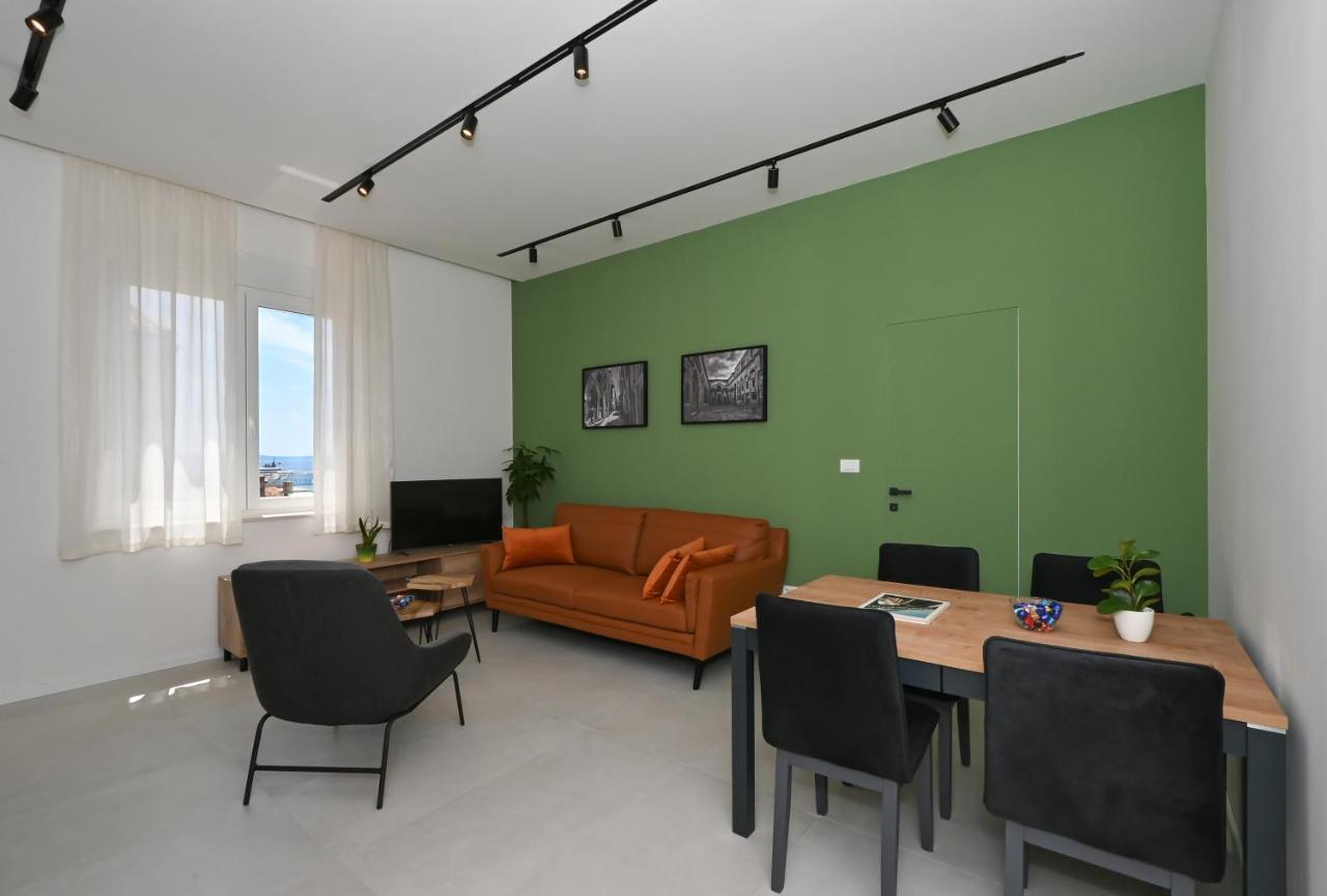 Old Town Pine Apartman Split