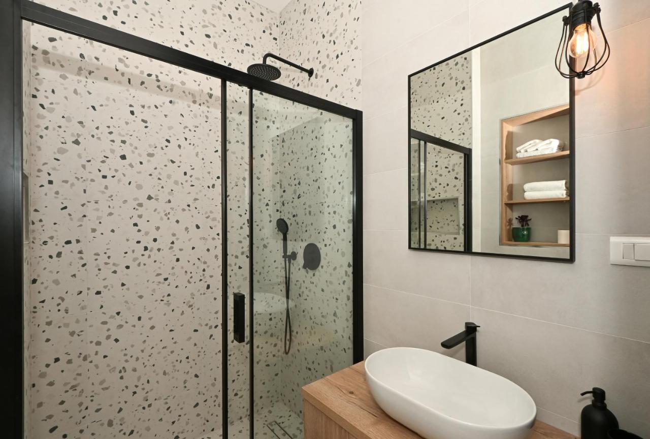 Apartman Old Town Pine *